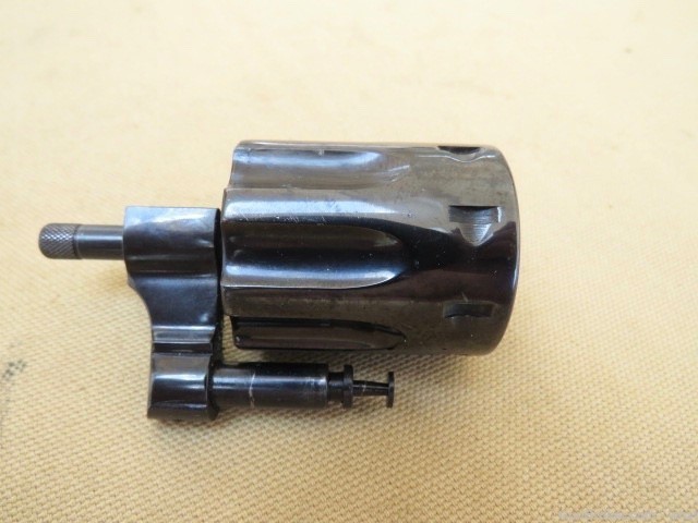 Taurus Model 941 .22 Magnum Revolver Cylinder & 2" Barrel -img-4