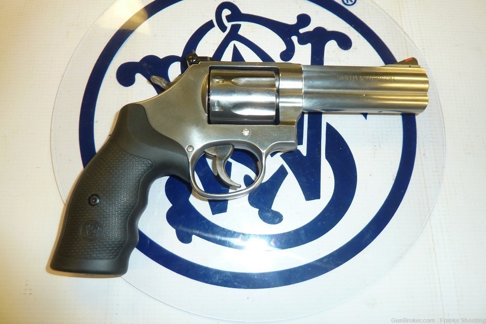 SMITH & WESSON 686 PLUS .357 CAL 4" BBL 7 RD CYLINDER NEW-img-8