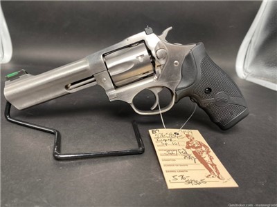 Ruger SP101 .327 federal magnum revolver 327 SP 101 Crimson Trace 4 in 