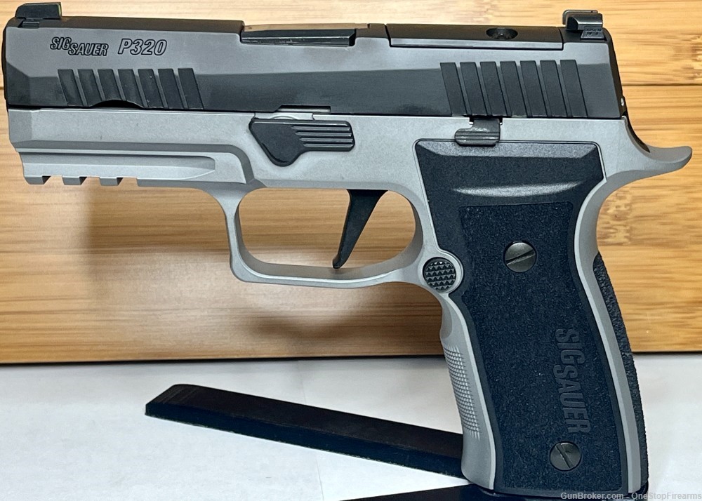 Sig Sauer P320 AXG Carry 9MM Reverse Two-Tone Pistol 320AXGCA-9-RTXR3-R2-img-0