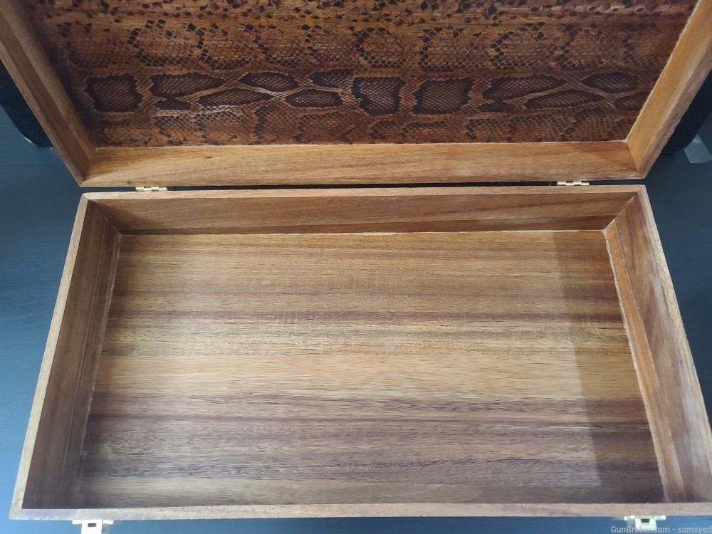 Colt wood storage/ presentation box. 17x9x4 inches. FREE SHIPPING -img-4