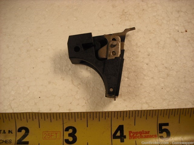 Gun Parts S&W Mod SW 380 Sear Housing Block Asbly W/Ejector Part No Reserve-img-1