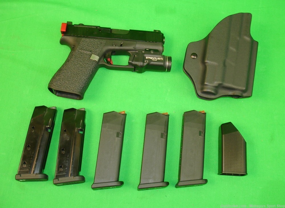 Glock 43X 9mm w/Extra's.  -  95%-img-2
