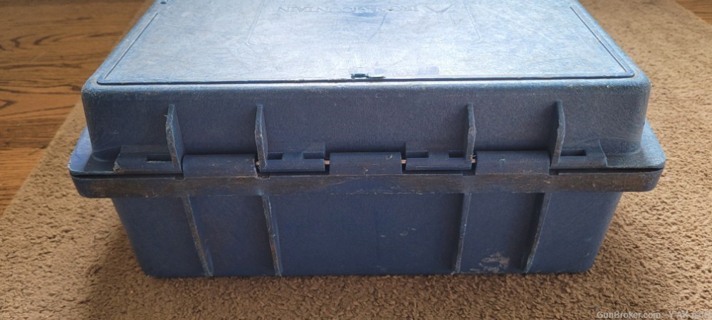 Storage Case, lockable, with Foam Inserts. 15x12x6.  Like Pelican.-img-2