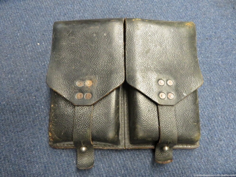 (2 TOTAL) METRIC PATTERN FAL L1A1 MAGAZINE WITH AUSTRIAN POUCH (VERY NICE)-img-8