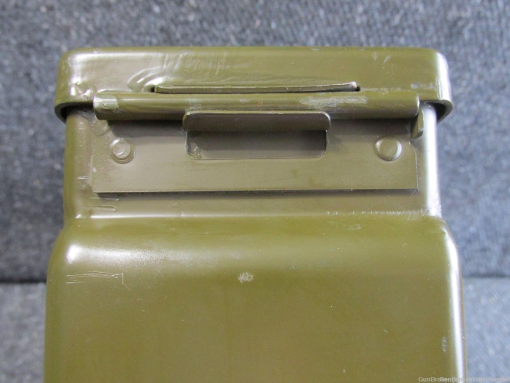USGI WWII .30 CALIBER AMMO CAN WITH ORIGINAL PAINT (HARD TO FIND)-img-4
