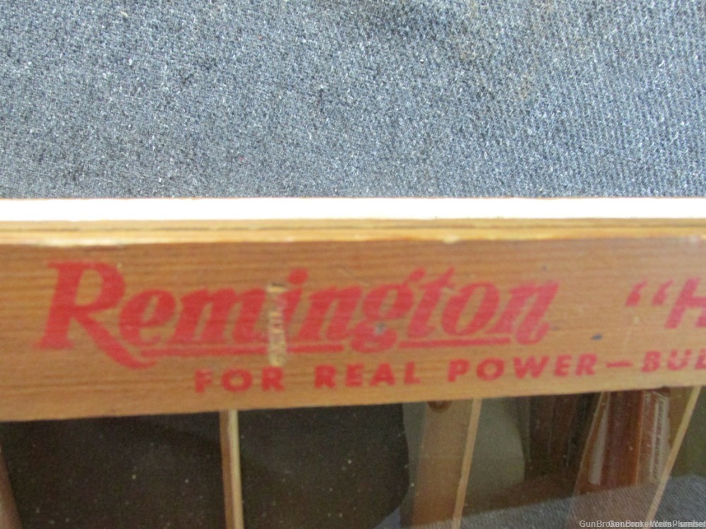 1930'S-1960'S REMINGTON COUNTER TOP DISPLAY CASE FOR .22 AMMUNITION RARE -img-1