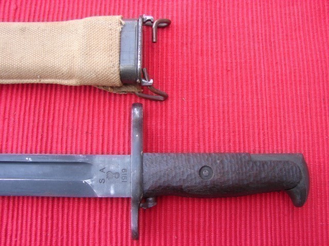 US SPRINGFIELD ARMORY MODEL 1905 BAYONET WITH CANVAS COVERED SCABBARD 1919-img-0