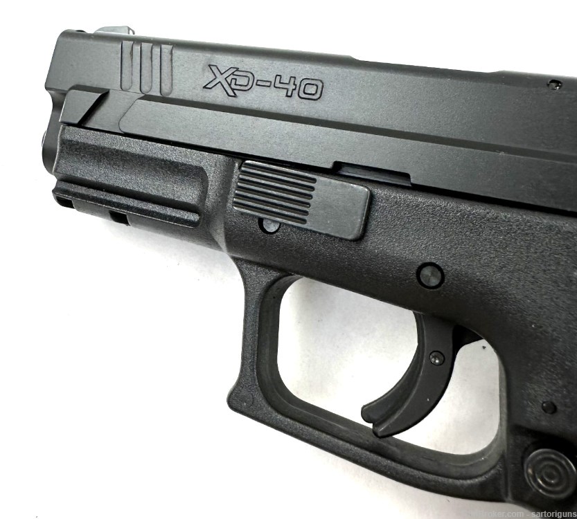 Springfield Armory xd40 .40s&w semi auto pistol -img-5