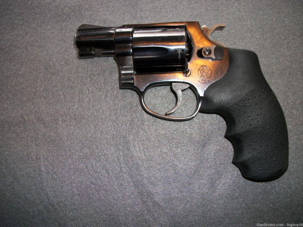 SMITH & WESSON .38 SPECIAL SNUB NOSE MODEL 36, MANUFACTURED IN 1969-img-1