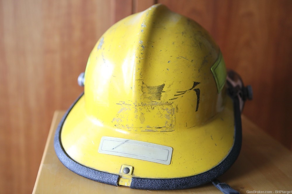 Fire Helmet Glendale CO genuine Cairns & Brothers Department Issued-img-3