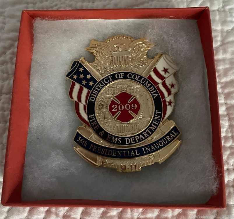 NEW 56th PRESIDENTIAL INAUGURAL BADGE 2009, DISTRICT OF COLUMBIA FIRE & EMS-img-4