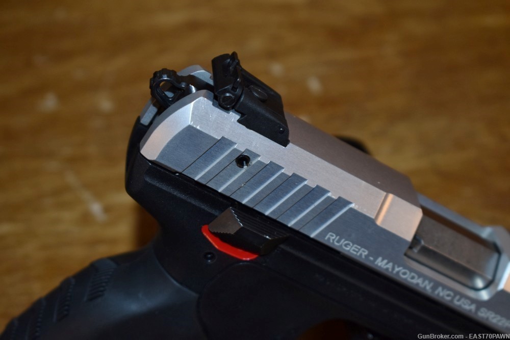 Ruger SR22 .22 LR 3.5" (Silver) Rimfire Pistol Case & (6) 10RD Mags-img-8