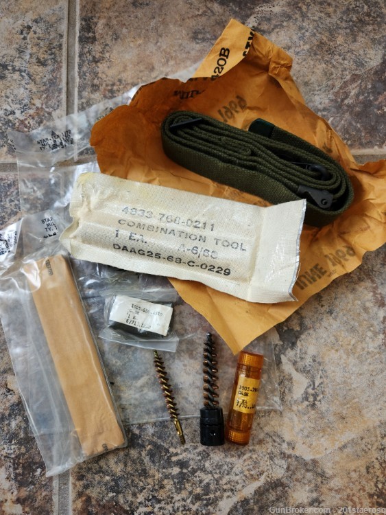 Unopened 1960s USGI Issue M-14 M1 Garand Rifle Cleaning Kit w Cotton Sling-img-0