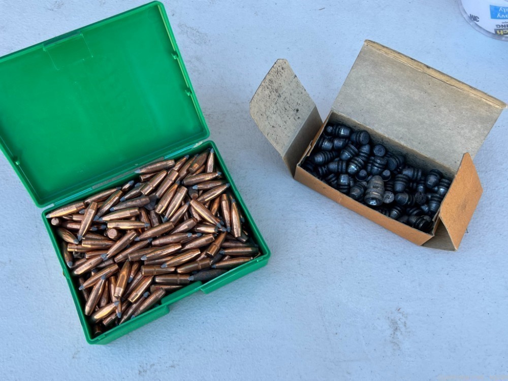 30 CAL. SP BULLETS AND LARGE CAL. LEAD BULLETS-img-0
