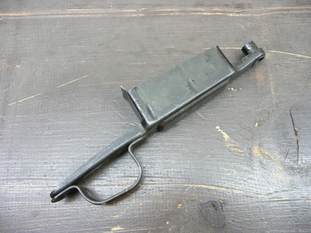 Remington M1903A3 Trigger Guard & Magazine box, VG+ Original, (911-2)-img-1