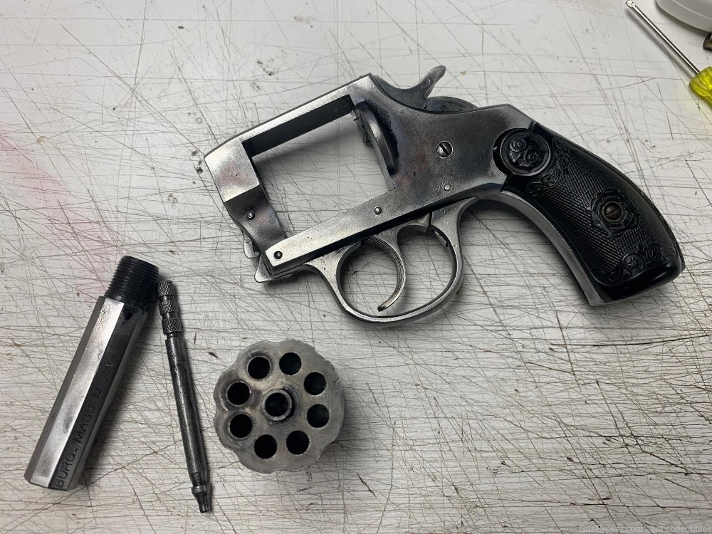 Iver Johnson Target Sealed 8 22LR Repeater Revolver for Parts-img-0