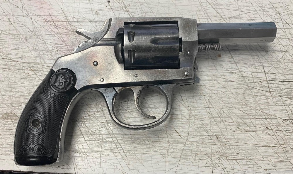 Iver Johnson Target Sealed 8 22LR Repeater Revolver for Parts-img-2