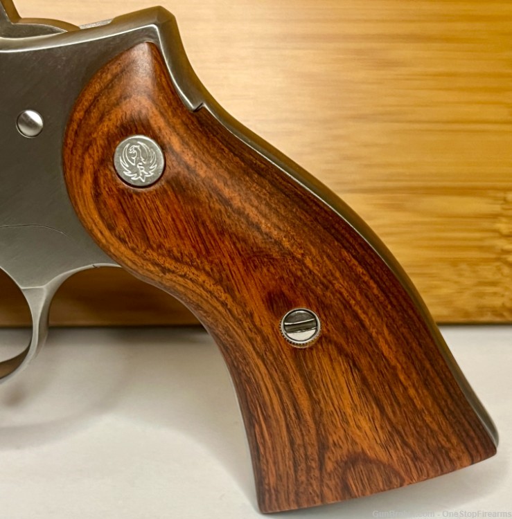 Ruger Redhawk 44 Rem Mag 7.50" 6 Round Wood Grip Satin Stainless Revolver -img-7