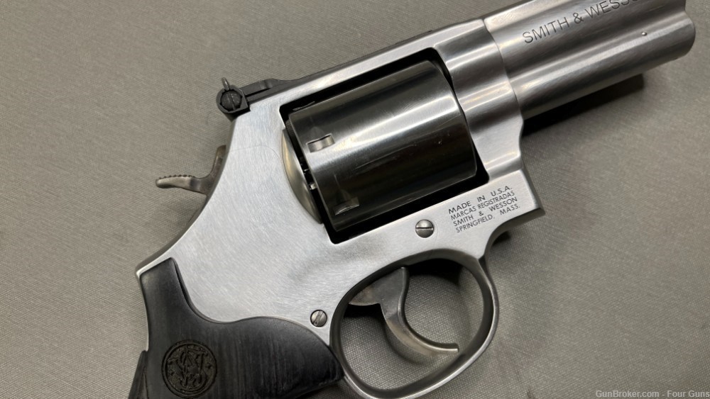 Smith & Wesson 686 Plus .357 Magnum Revolver 3" 150853-img-5