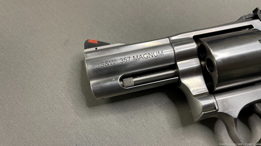 Smith & Wesson 686 Plus .357 Magnum Revolver 3" 150853-img-1