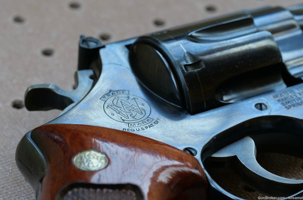Smith & Wesson M27 27-2 S&W The .357 Magnum 1973 P&R-img-3
