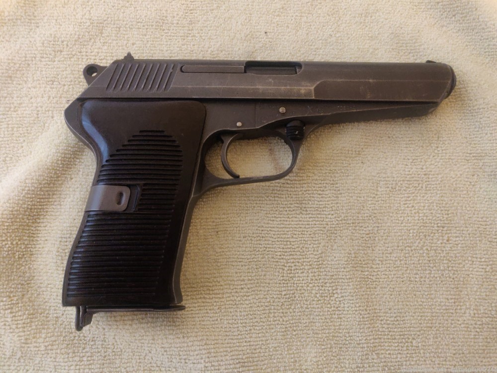 Czech CZ-52 pistol-img-1