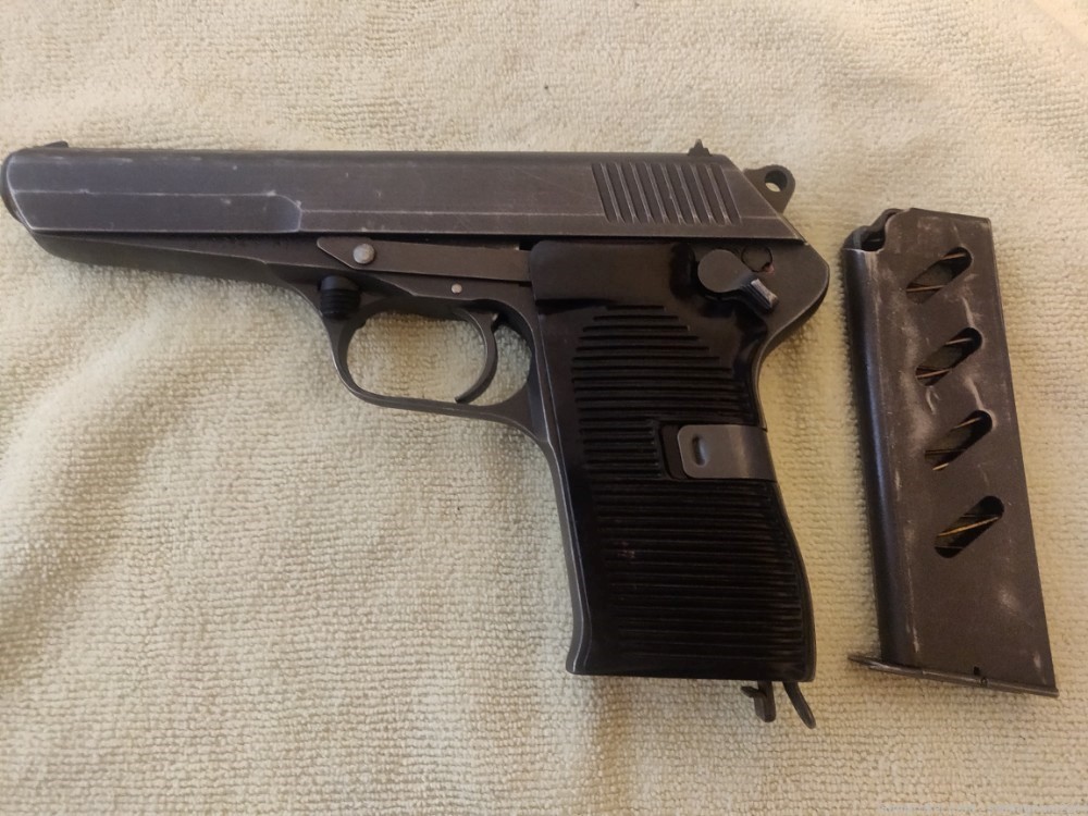 Czech CZ-52 pistol-img-8
