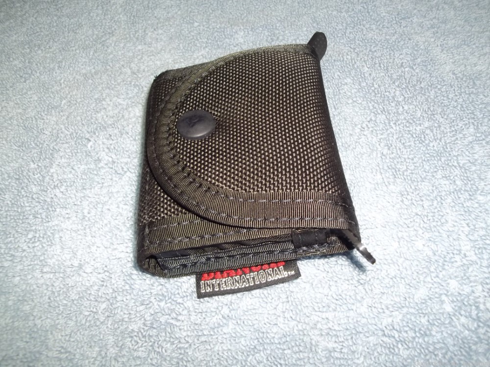 VERY RARE Bianchi Ranger Double Ammo Dump Pouch with Bianchi Speed Strips  -img-3