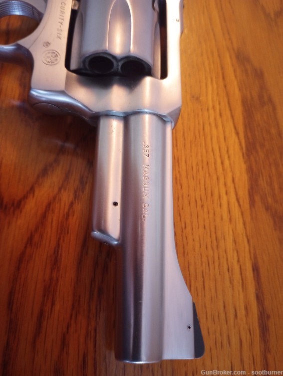 Ruger Security Six  4" 357 Magnum Stainless-img-4