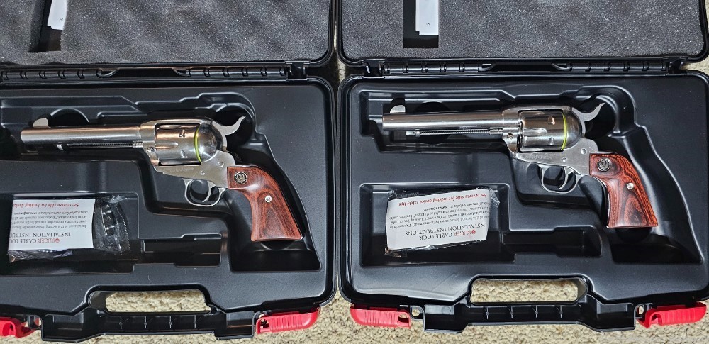 Ruger New Vaquero  - Factory new - Selling as a pair - 357mag/38sp/38SC -img-0