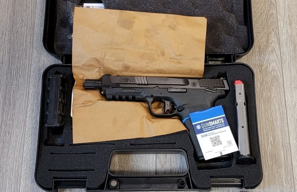 Smith & Wesson M&P 5.7 5.7x28 13347-img-1