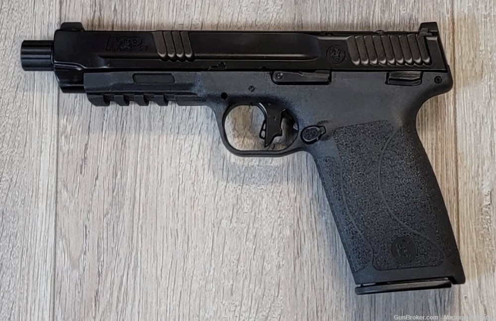 Smith & Wesson M&P 5.7 5.7x28 13347-img-3