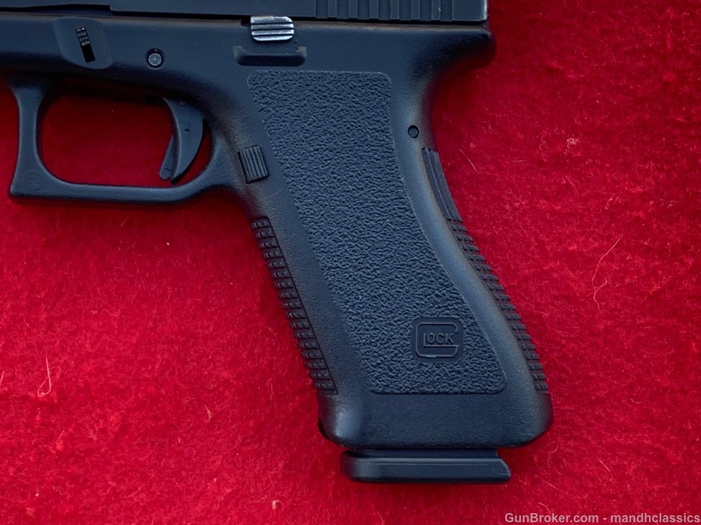 Glock 17 Gen 2, PRE-BAN, 9mm, pre-ban mag, MA compliant-img-6