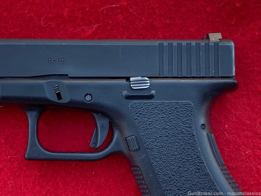 Glock 17 Gen 2, PRE-BAN, 9mm, pre-ban mag, MA compliant-img-7