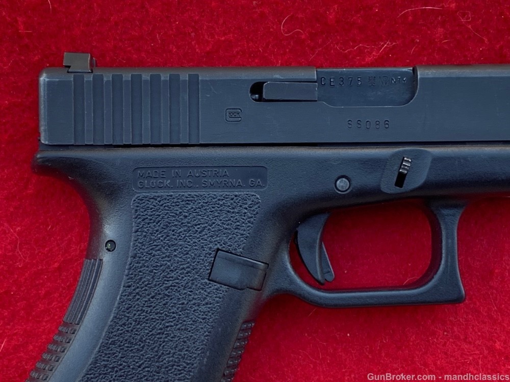 Glock 17 Gen 2, PRE-BAN, 9mm, pre-ban mag, MA compliant-img-2