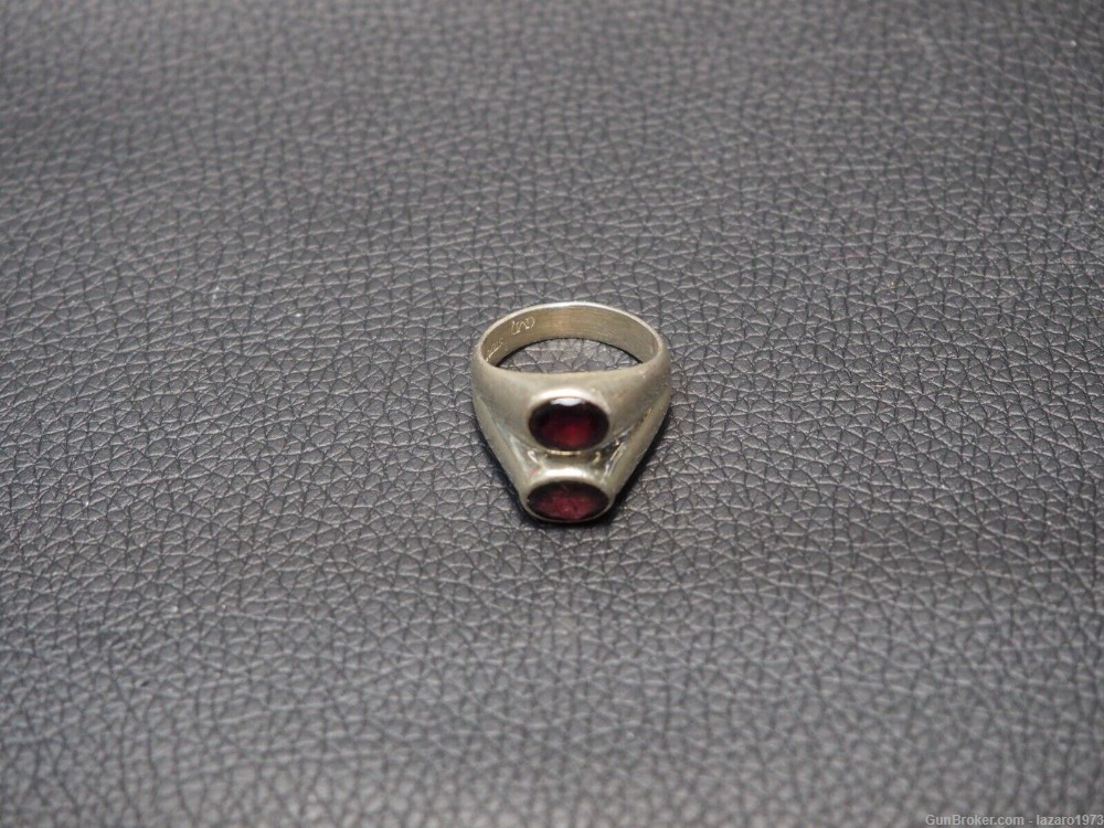 Sterling Silver and Garnet Double Stone Ring Marked (M) size 7 weight 6.47 -img-0