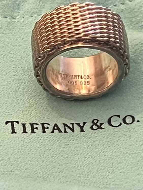 TIFFANY & CO. STERLING SILVER RING WITH SILVER MESH-img-3