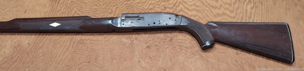Remington Nylon 66 brown rifle stock. Damaged end cap.-img-1