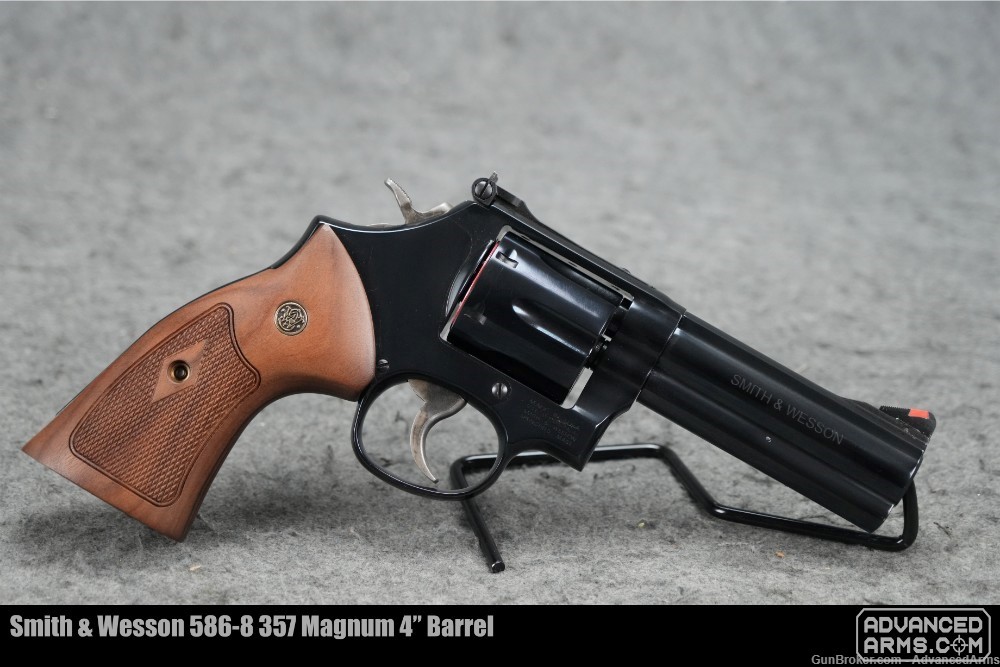 Smith & Wesson 586-8 357 Magnum 4” Barrel-img-1