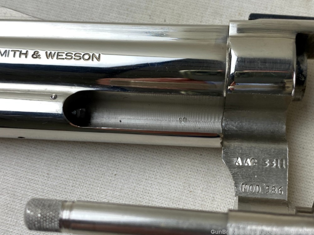 Smith & Wesson  S&W Model 586 357Mag Nickel 4"-img-50