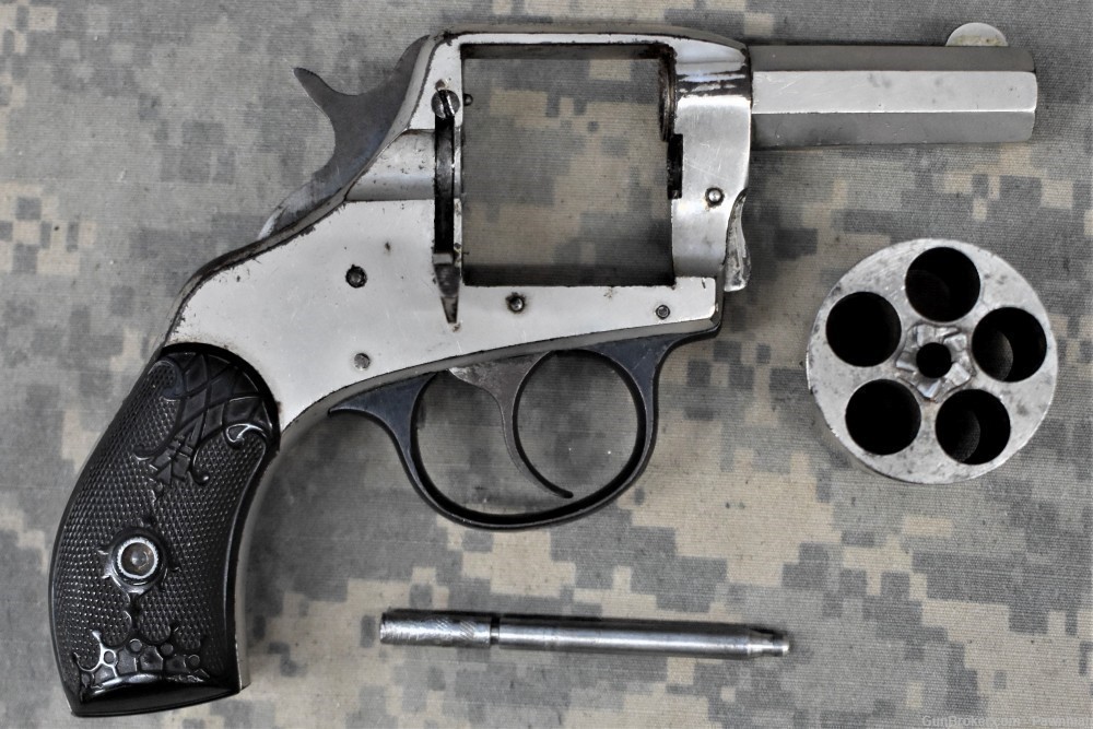H&R “The American” Double Action in 44 Webley-img-11