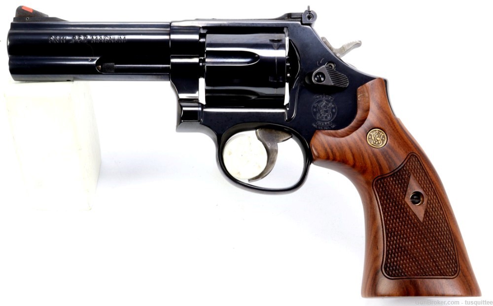 SMITH & WESSON MODEL 586-8 in .357 Magnum IN FACTORY CASE!-img-0