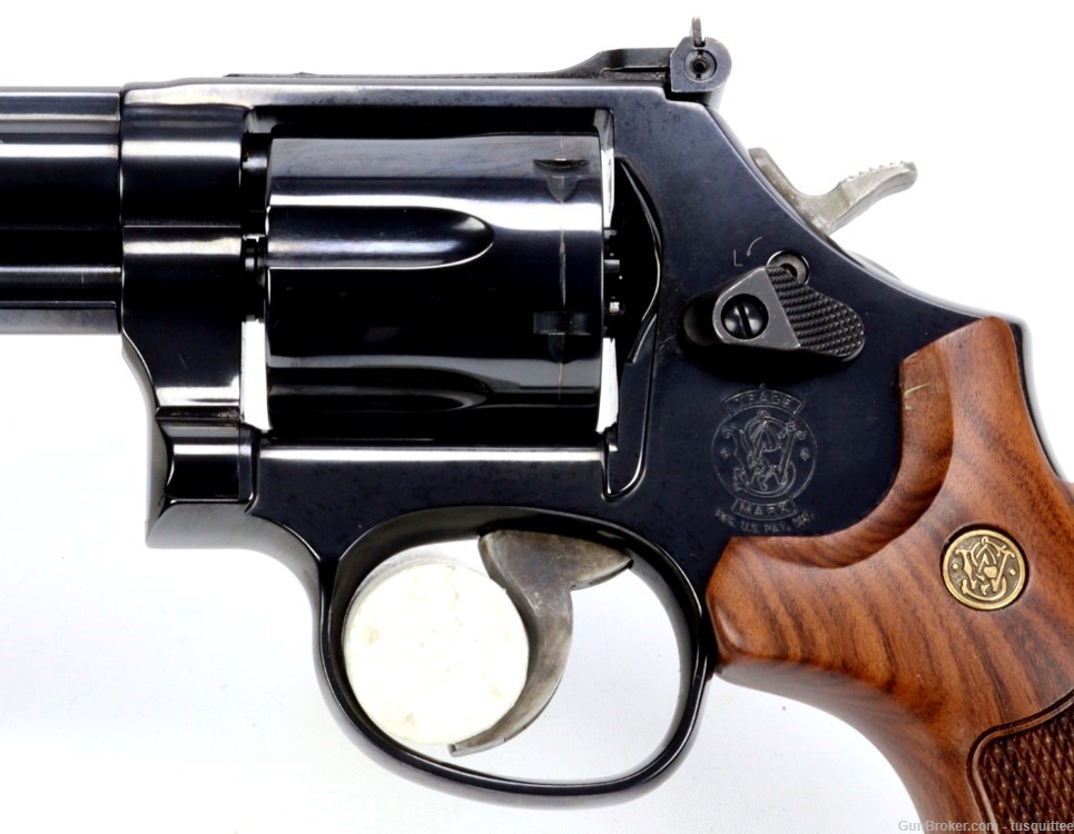 SMITH & WESSON MODEL 586-8 in .357 Magnum IN FACTORY CASE!-img-2