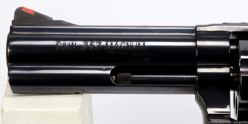 SMITH & WESSON MODEL 586-8 in .357 Magnum IN FACTORY CASE!-img-3