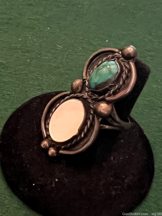 VINTAGE NAVAJO S&B PLATERO STERLING SILVER TURQUOISE MOTHER OF PEARL RING-img-0