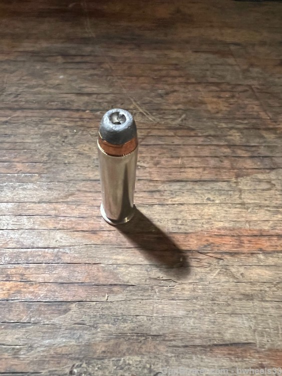 Smith and Wesson Model 60  357 mag plus ammunition-img-9