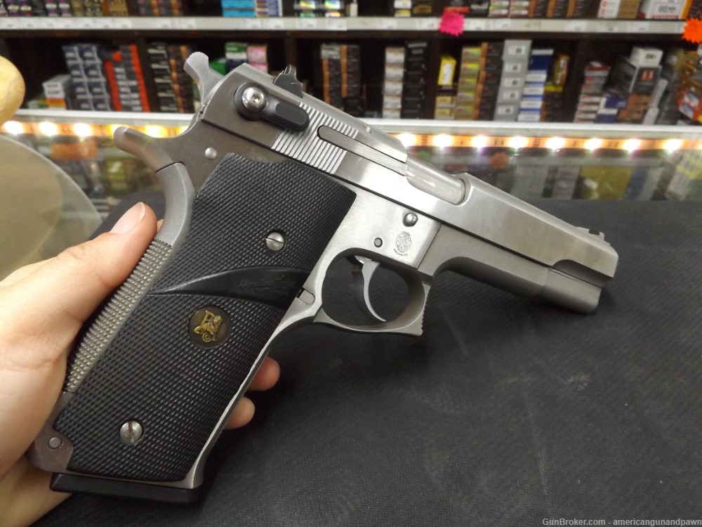 SMITH AND WESSON 645 W/ ONE MAGAZINE .45 -img-2