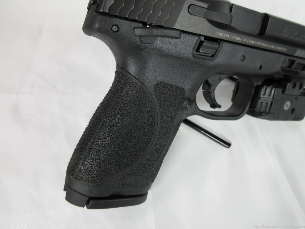 Smith & Wesson M&P9 m2.0 4.25" 17rd -img-9