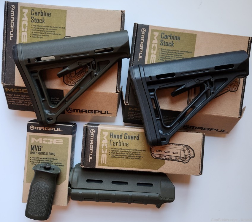 Magpul MOE AR m4 stock Furniture lot 2 buttstocks 1 Forend 1 verticle grip-img-0